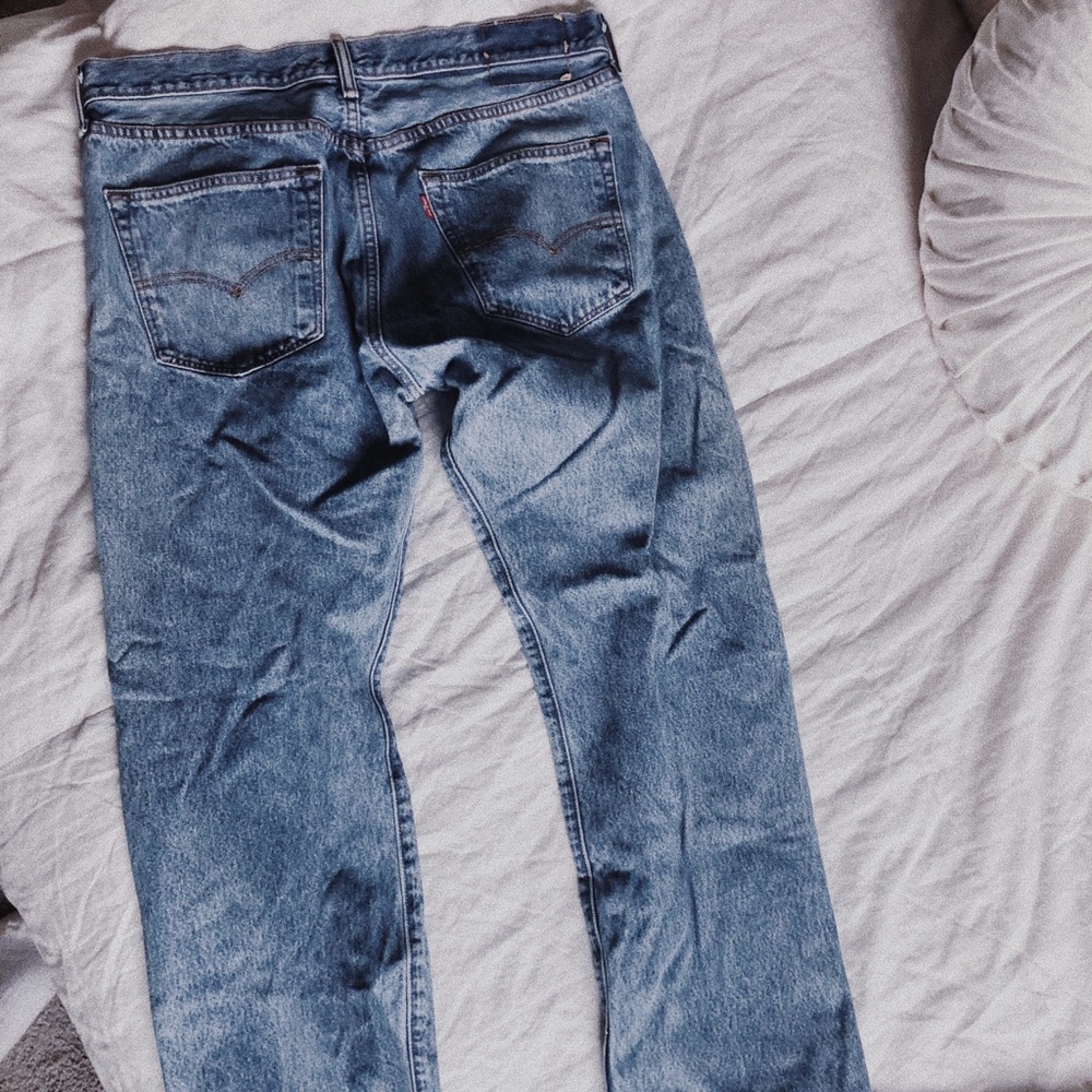 Levi’s - Picture 3 of 3